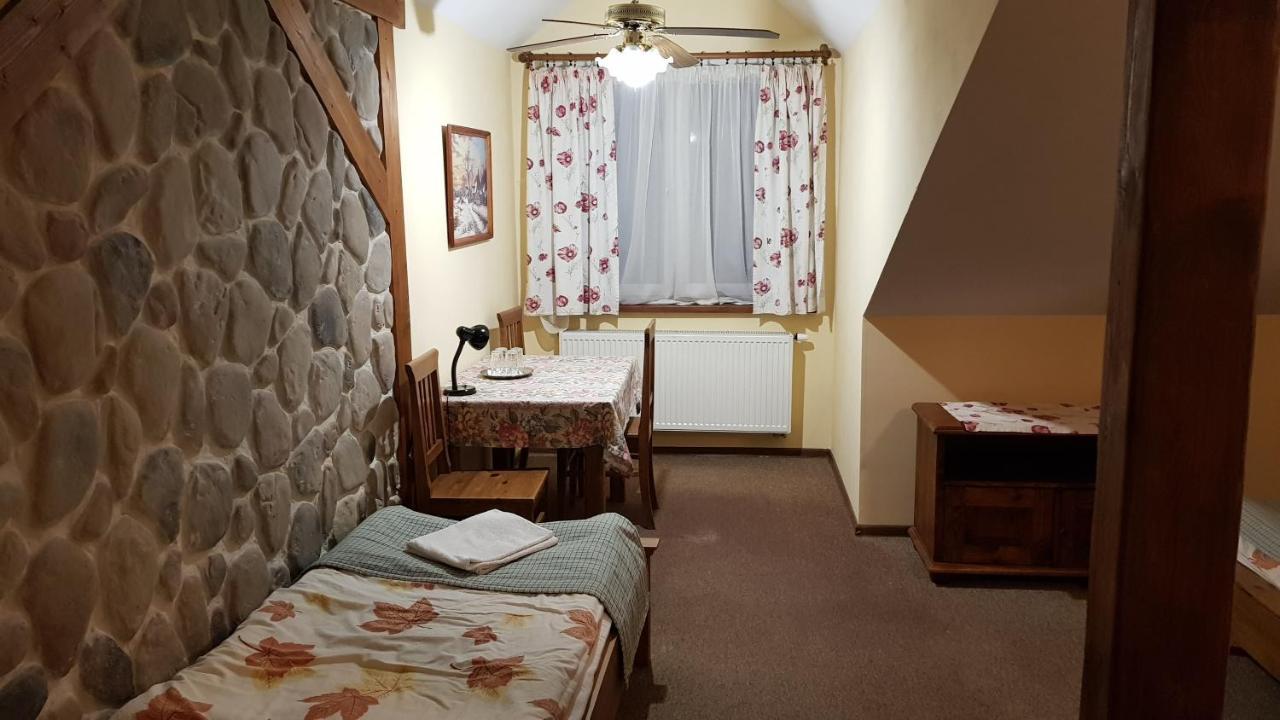 Karczma Na Woli Hotel Bilgoraj Exterior photo